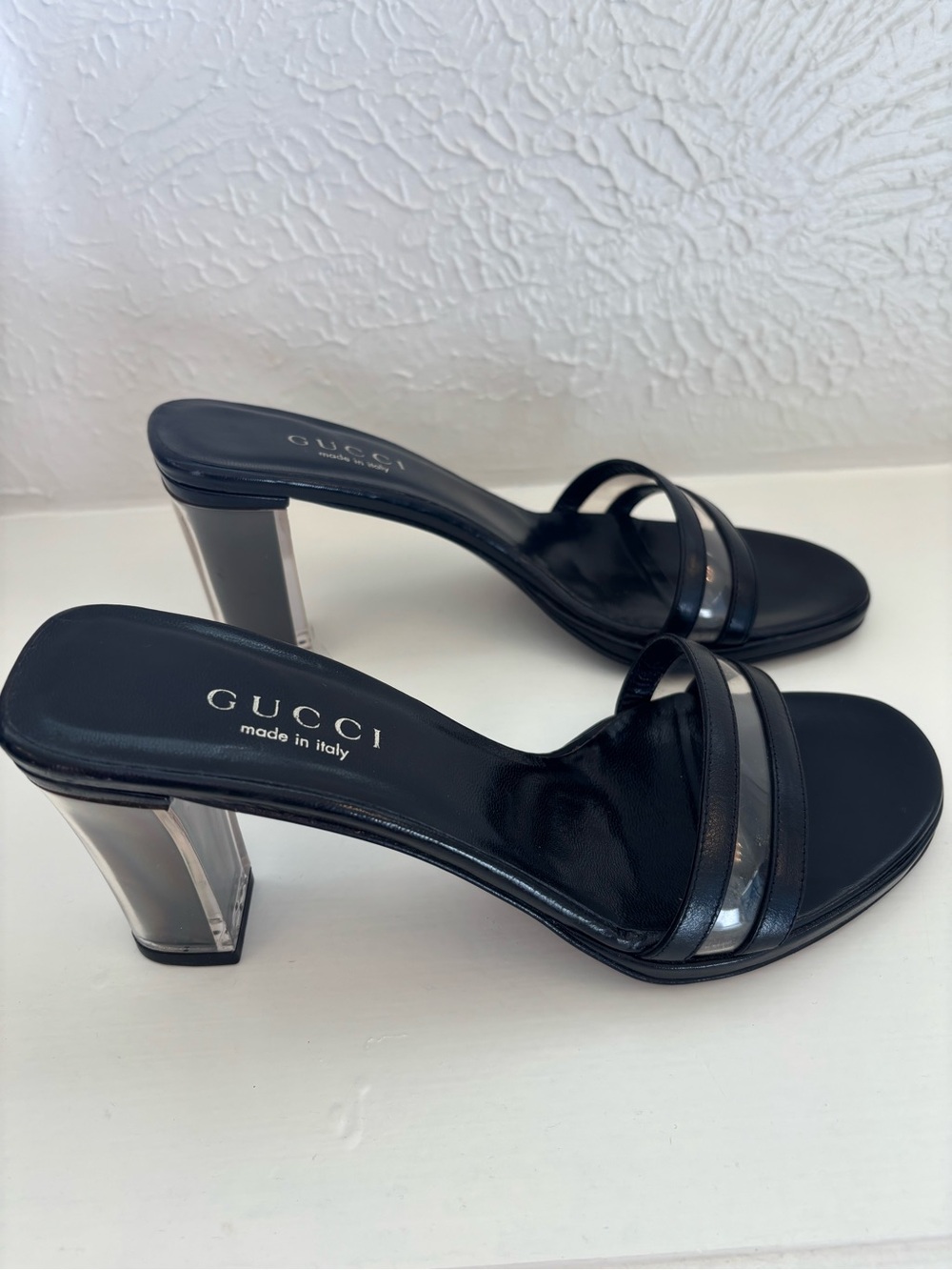 GUCCI Tom Ford Y2K Black Leather Lucite Heels Size 8